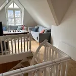 Sjarmerende Bolig Like Ved Togstasjonen