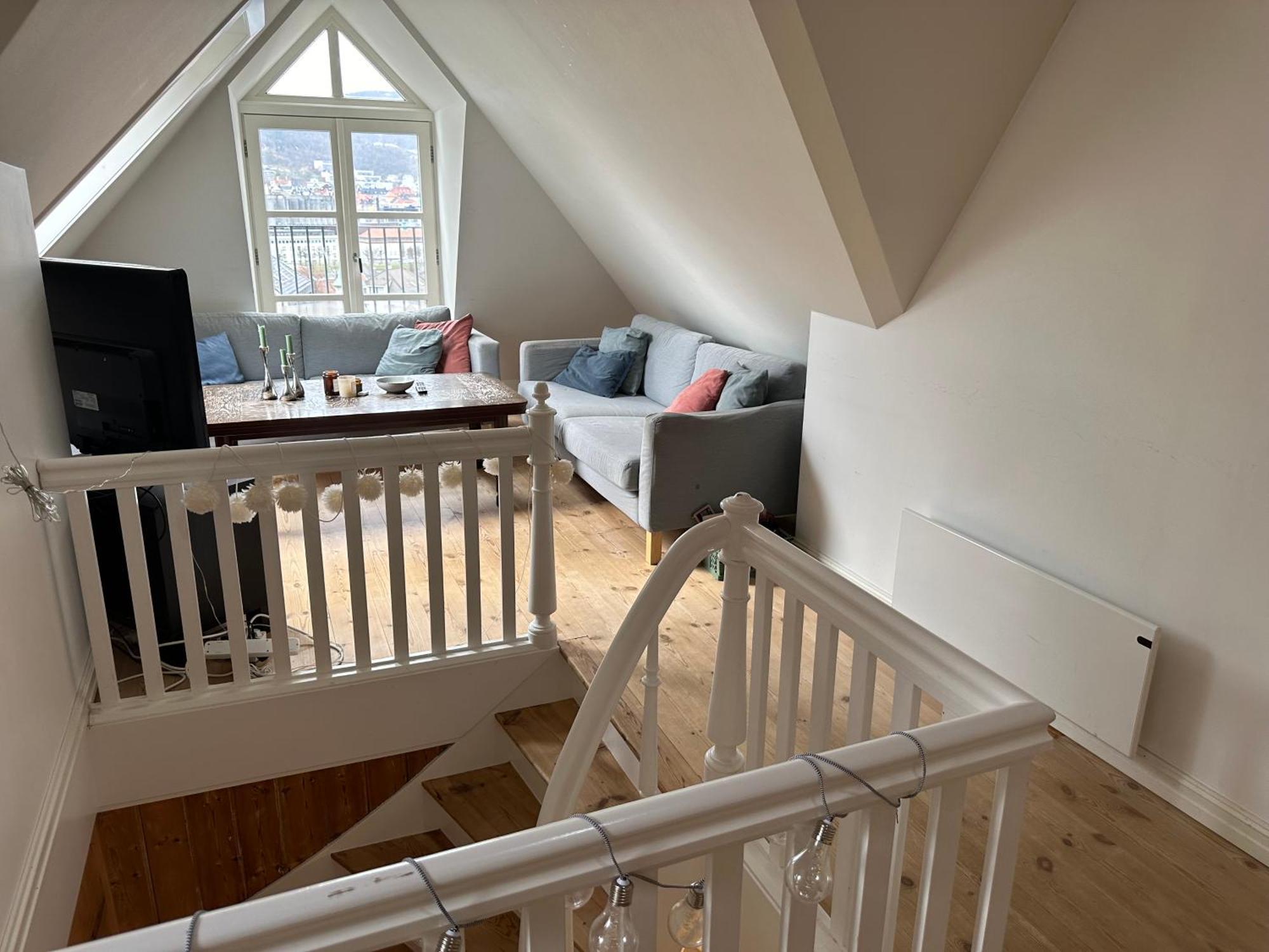 Accommodatie bij particulieren Sjarmerende Bolig Like Ved Togstasjonen *