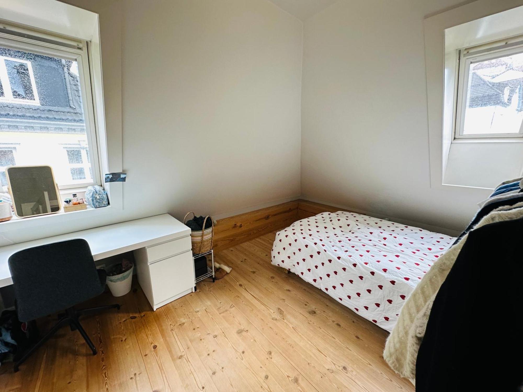 Accommodatie bij particulieren Sjarmerende Bolig Like Ved Togstasjonen *