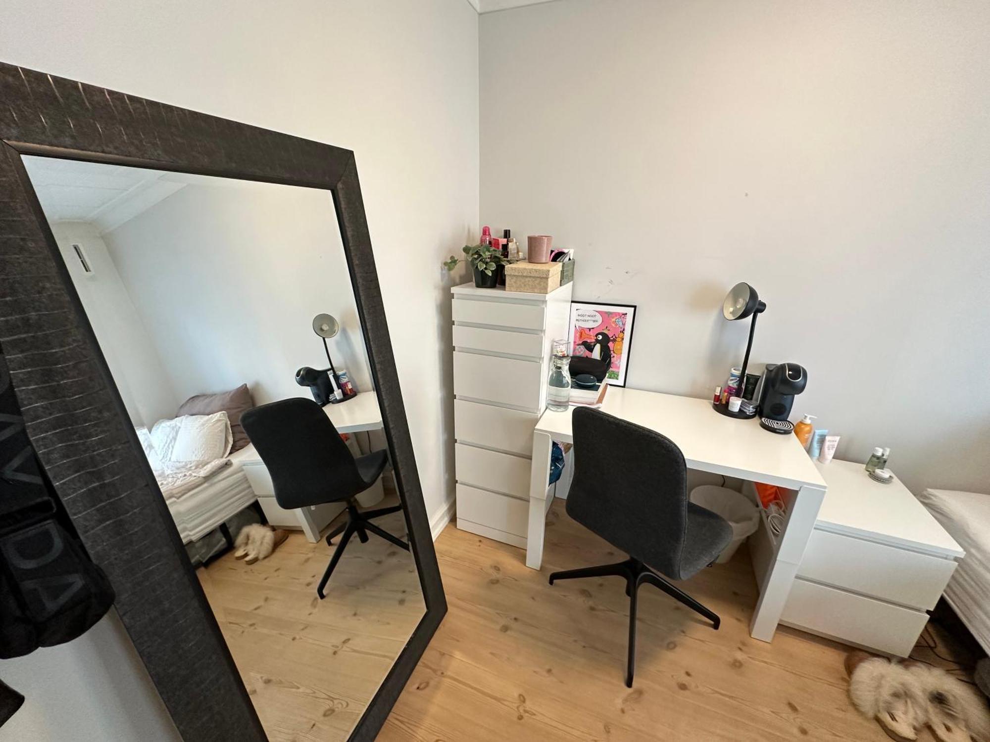 Sjarmerende Bolig Like Ved Togstasjonen *