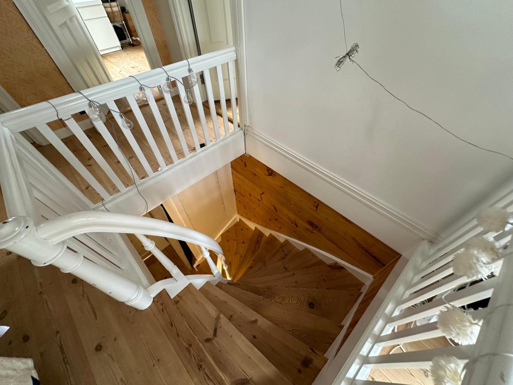 Privat overnatting Sjarmerende Bolig Like Ved Togstasjonen