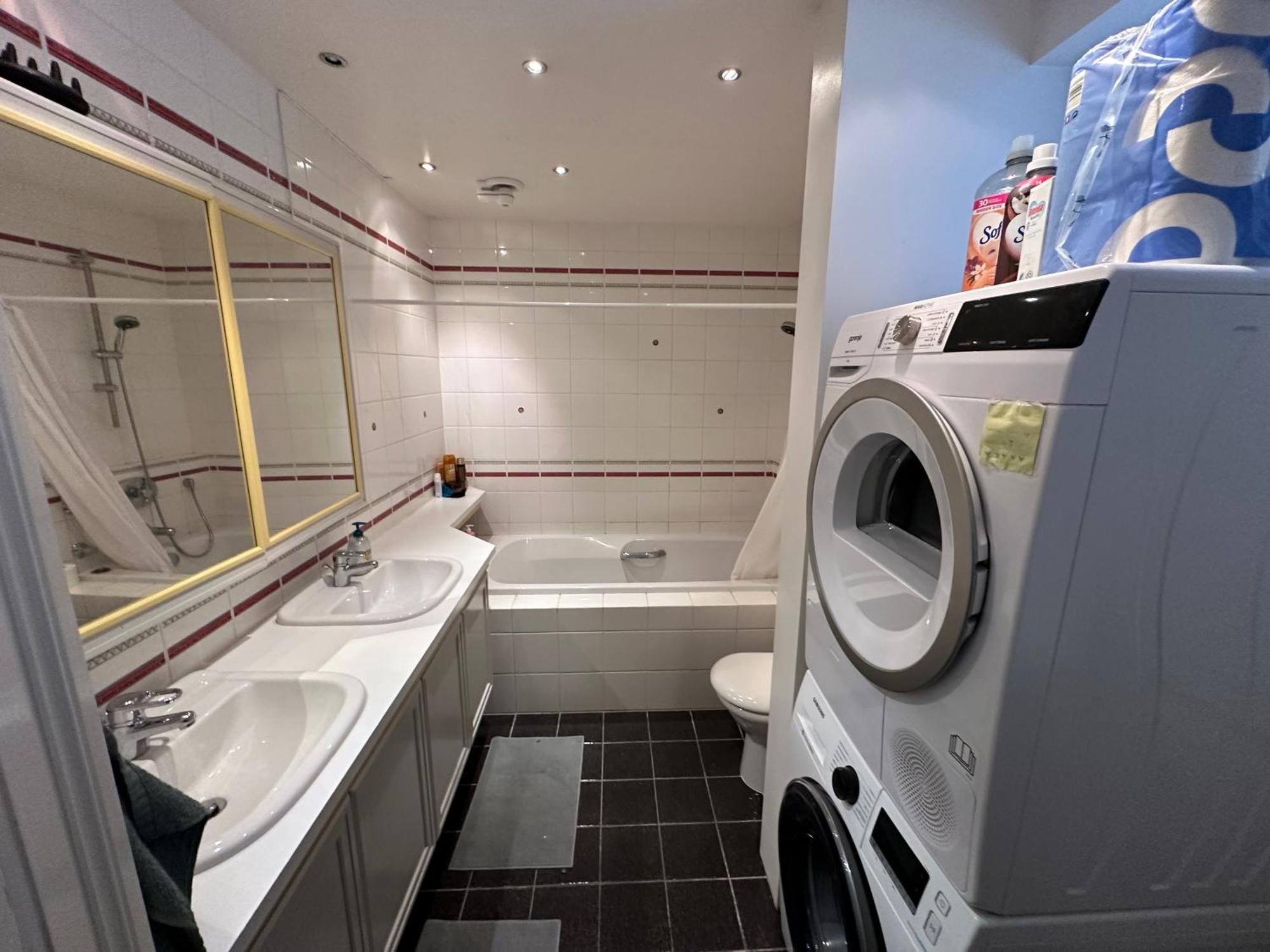 Sjarmerende Bolig Like Ved Togstasjonen Privat overnatting